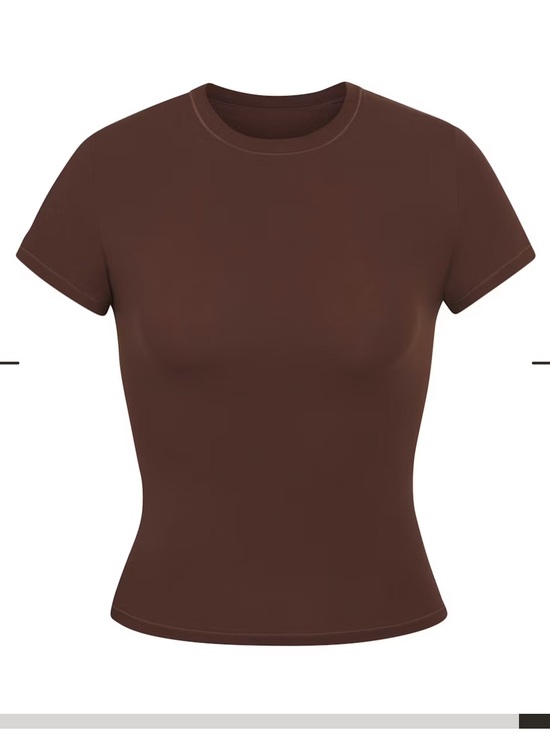 SKIMS Tops - SKIMS Fits Everybody Tee